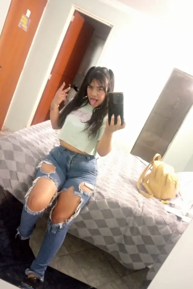 escort-media-165d4e5d-1e04-4237-8caa-9061b46bbf33