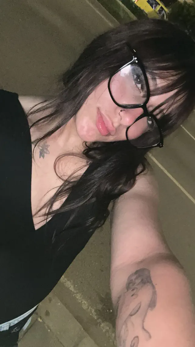 escort-media-16d3513d-e96b-4689-8cdd-3a8b8b7e70c2