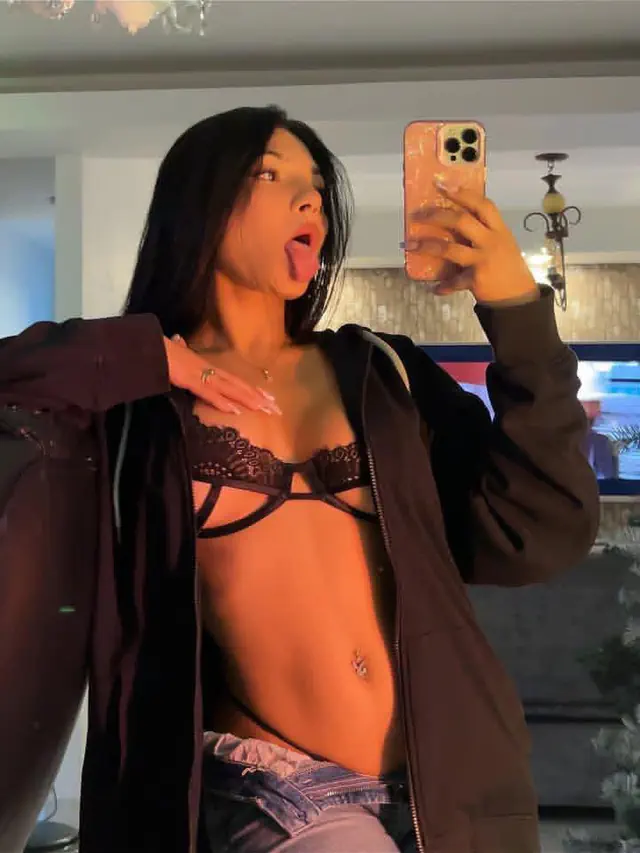 escort-media-173d2bed-a348-48b7-a760-5f2e2b018a32