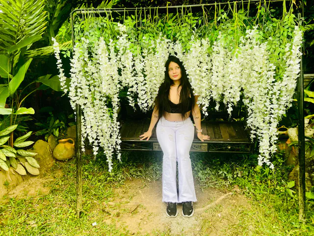 escort-media-175966ef-9bdb-45c9-fc24-d5cc58e00700