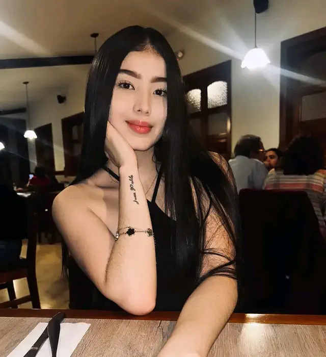 escort-media-17f9b29a-6b4b-466b-9273-2f44f7c444b7