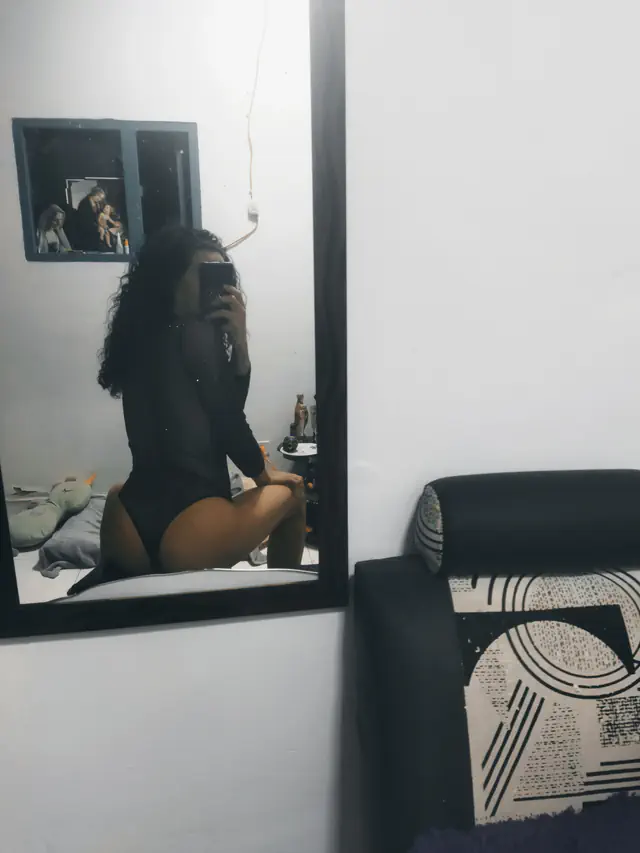 escort-media-18a6ad55-0f02-49df-8d11-72c6a9694081