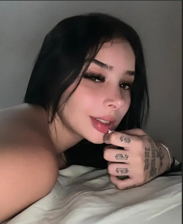 escort-media-18b47023-26ee-4296-a912-07d97c44a698