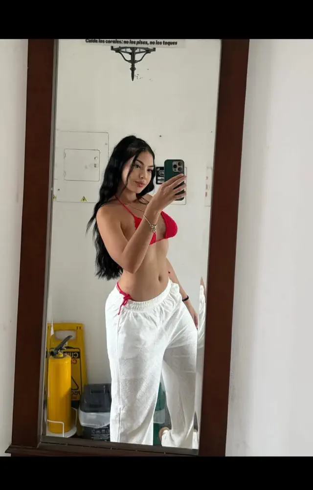 escort-media-18d594ae-ece0-4e06-920e-c0db99eccb5c