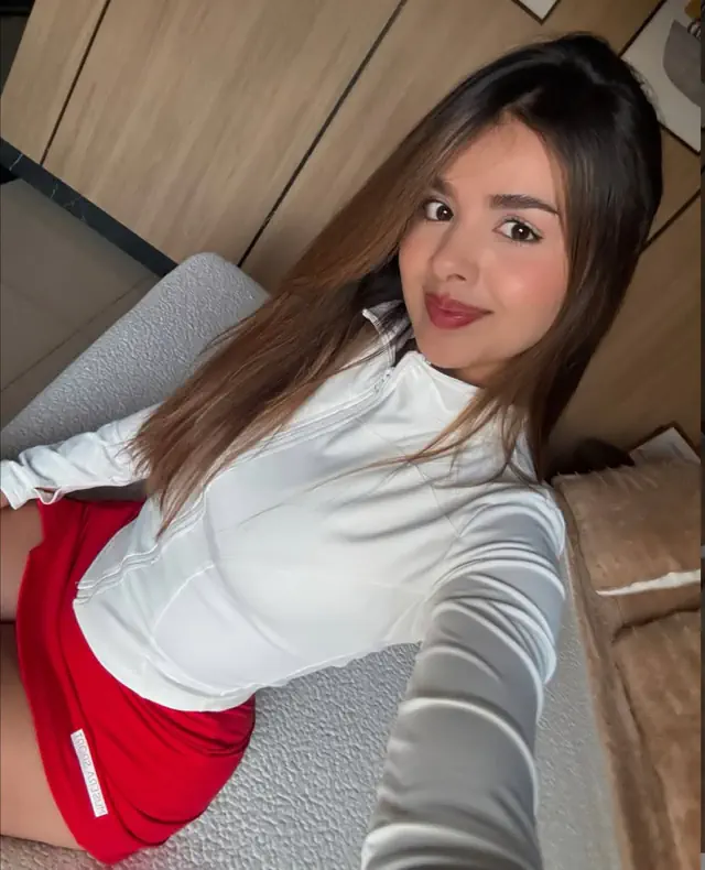 escort-media-190e6cc7-64fc-4337-85bd-f47322fde86c