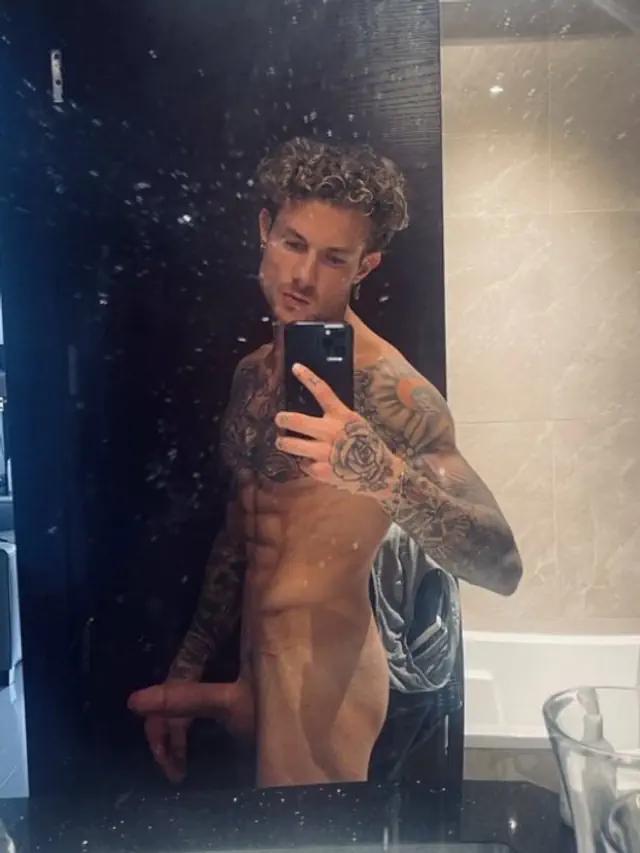 escort-media-198c7f36-e674-4501-942c-338c219408a4