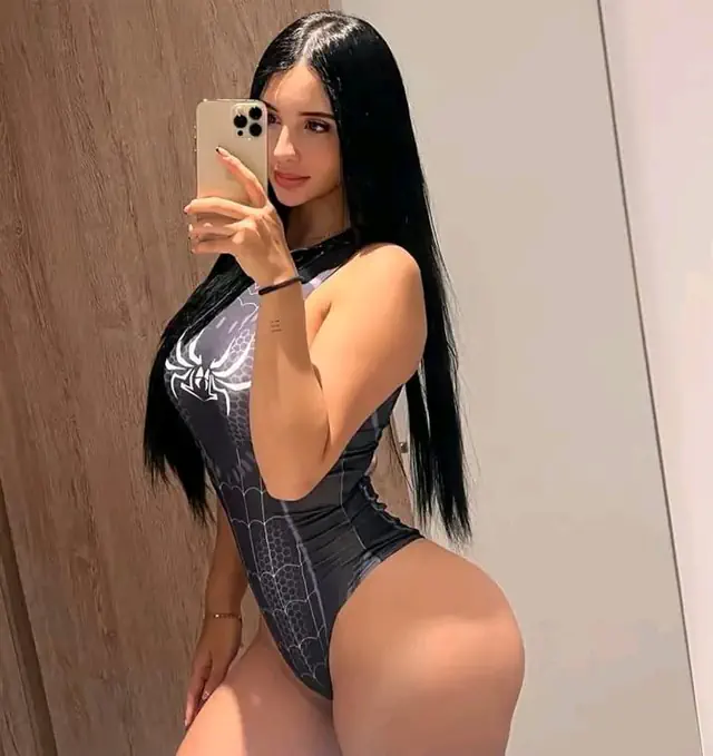 escort-media-1a1288f1-e098-4824-abe6-e930fbda9861