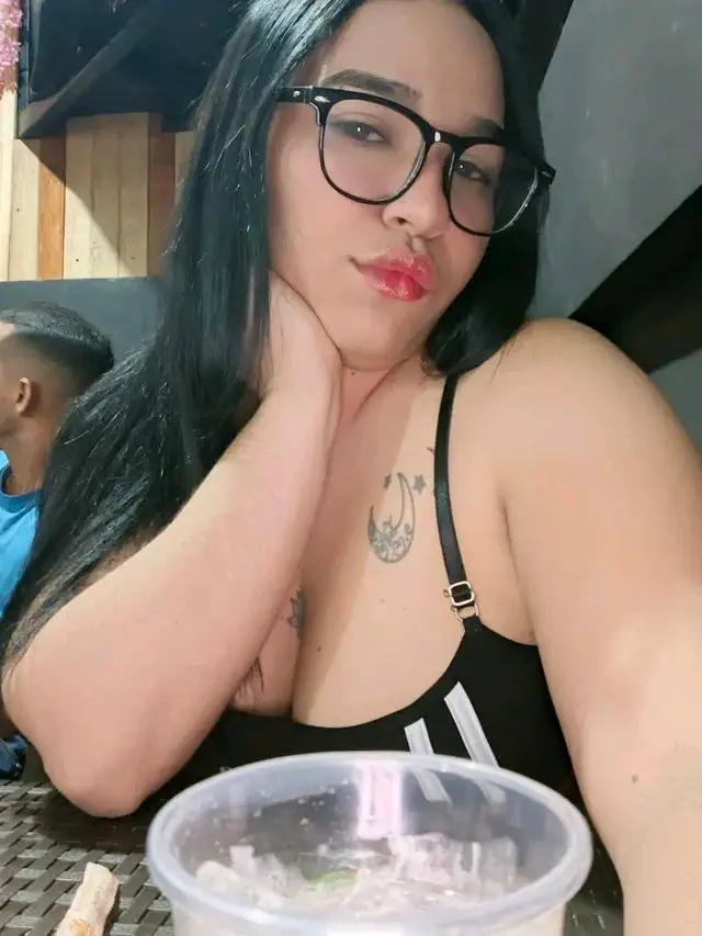 escort-media-1aafc993-241f-4446-af71-e3c224033283