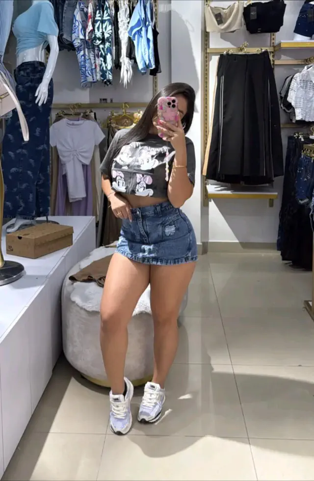 escort-media-1ae2c14d-f5a2-4378-bfc6-ac7d5aeacbe5