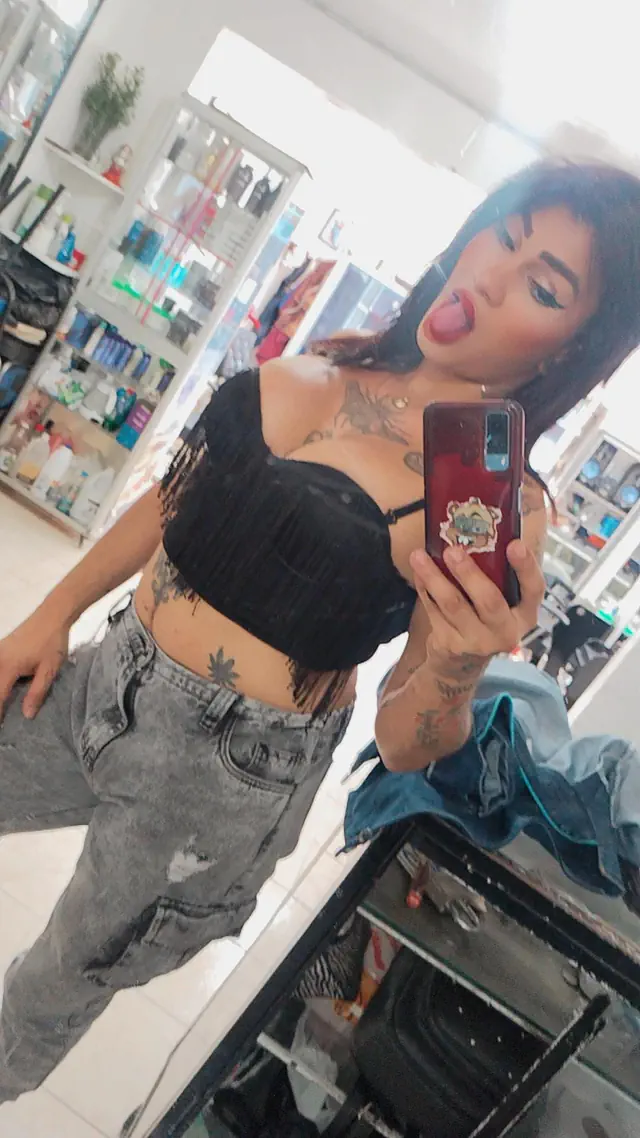 escort-media-1b8df8e0-9021-44a7-b64d-8103d342af00