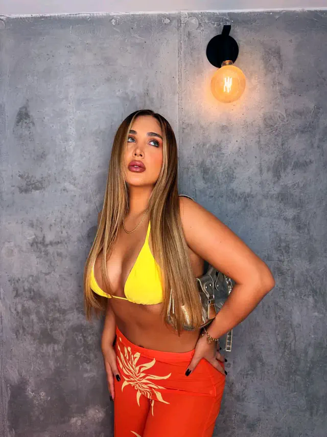 escort-media-1be672db-74ee-427c-a86e-307084d81247