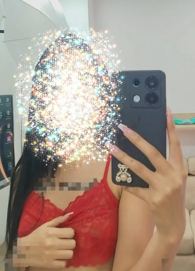 escort-media-1c79e2d6-9498-45fd-8431-da719fc4493f