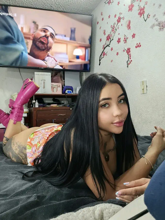 escort-media-1d1ddb74-01bf-485e-9604-60d3d339ee68