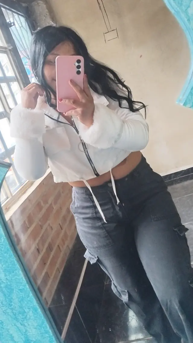 escort-media-1d2b8b35-c6f5-41e7-8c69-ad2f7fb8432e