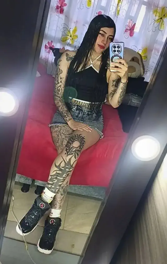 escort-media-1dd43fcc-8d80-4e30-8585-c86af98ff330