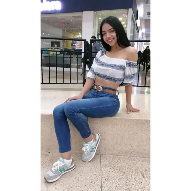 escort-media-1e06a098-3deb-4628-9563-a0d63968c5e8