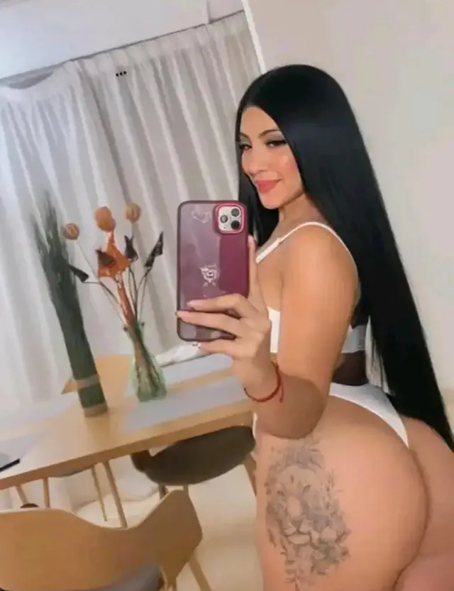 escort-media-1e133012-3d31-48f1-a030-d85bf3e75646