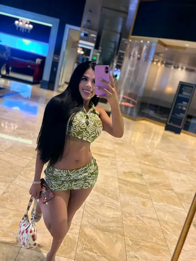 escort-media-1e442d4c-44e0-43bb-8cac-20e51dc3ea51