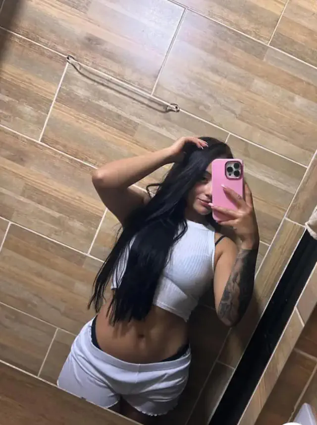 escort-media-1ef1b5d8-df0c-4d1f-b4e8-21212741db86