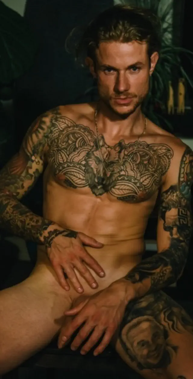 escort-media-2009d9c6-37e2-459d-b4fc-5673ffe6f3ea