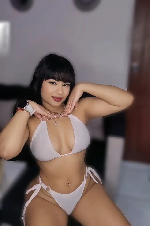 escort-media-207b6f7d-f7b3-4a40-8365-9864c19e6b5b