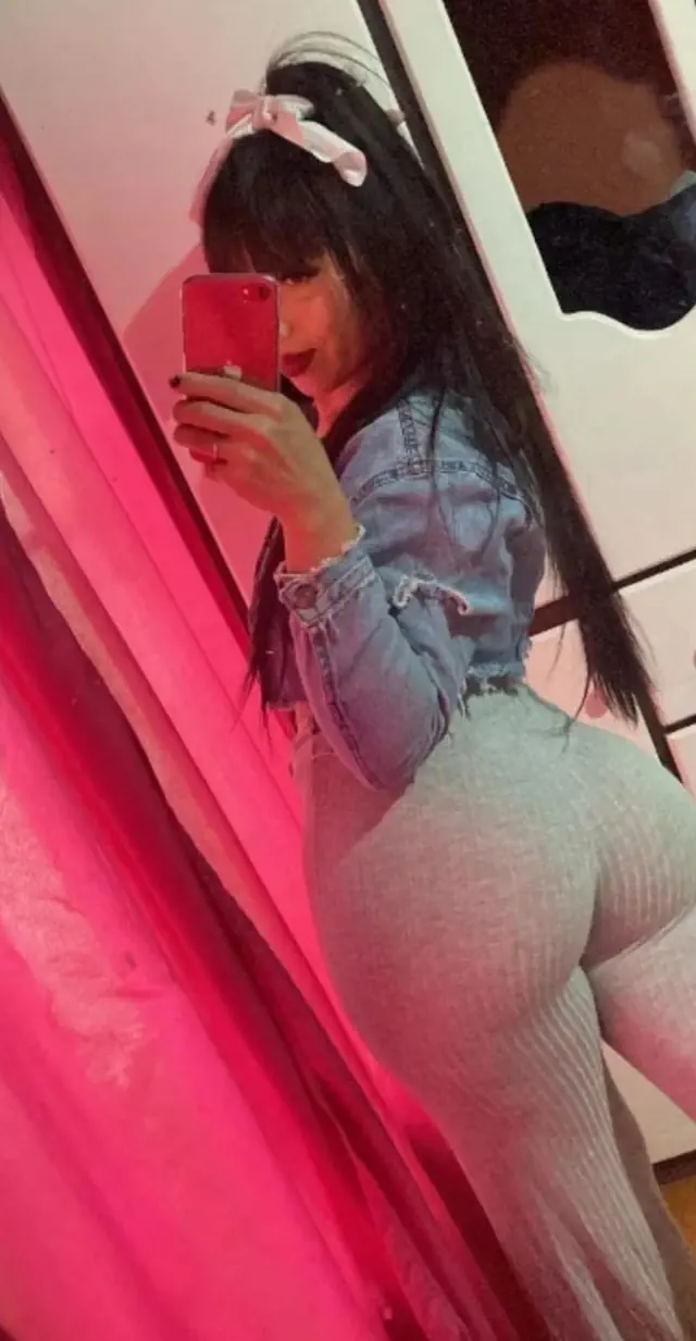 escort-media-208010d6-8b3c-4a55-bb0c-d58dab99936a