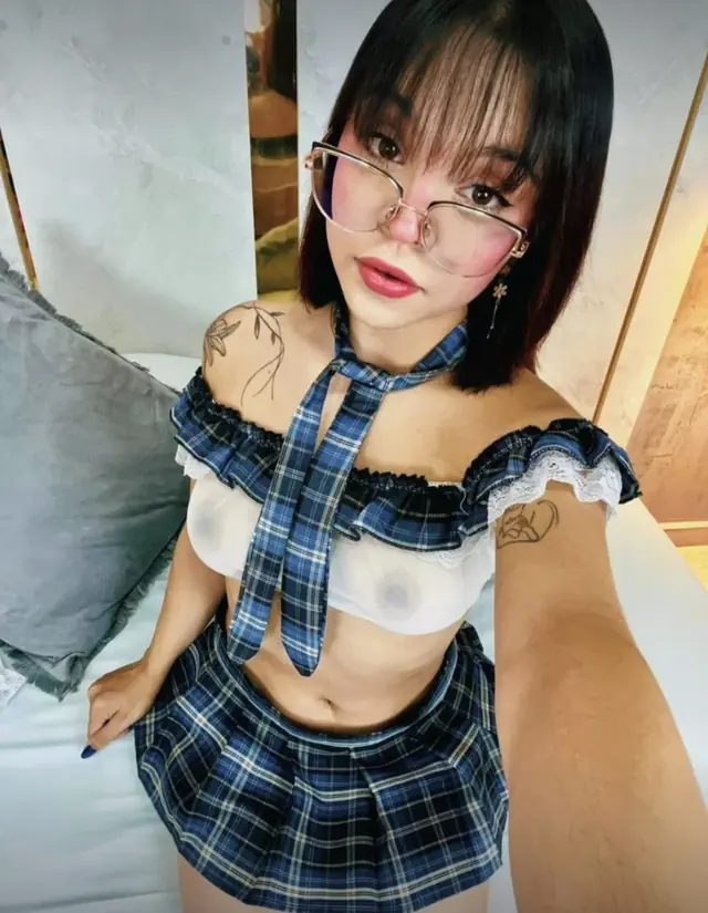 escort-media-20ff7886-6201-4560-b21f-ba99a12cfbd4