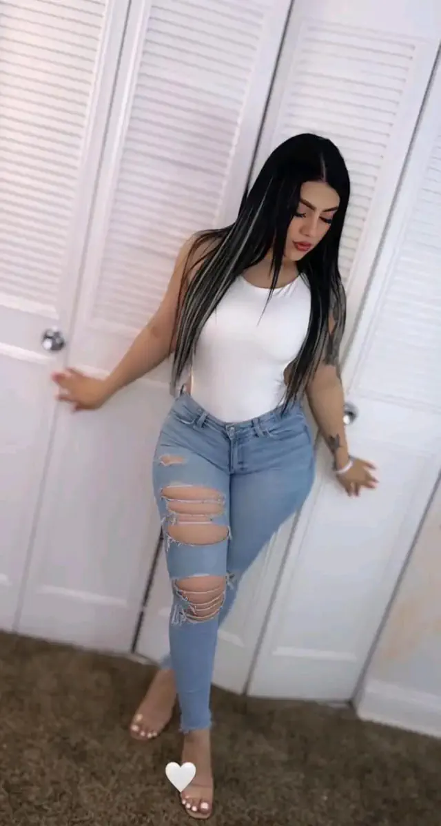 escort-media-2142268d-4570-4d45-93c0-ef8e00deee13