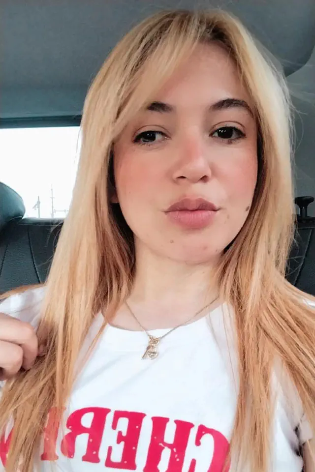 escort-media-21caf320-817b-4eae-b780-4c0df8d8684f