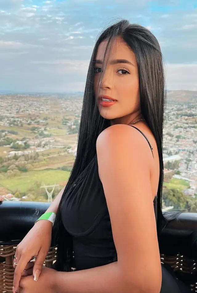 escort-media-21f98dda-f00f-465e-b781-6d95e4ed89d3