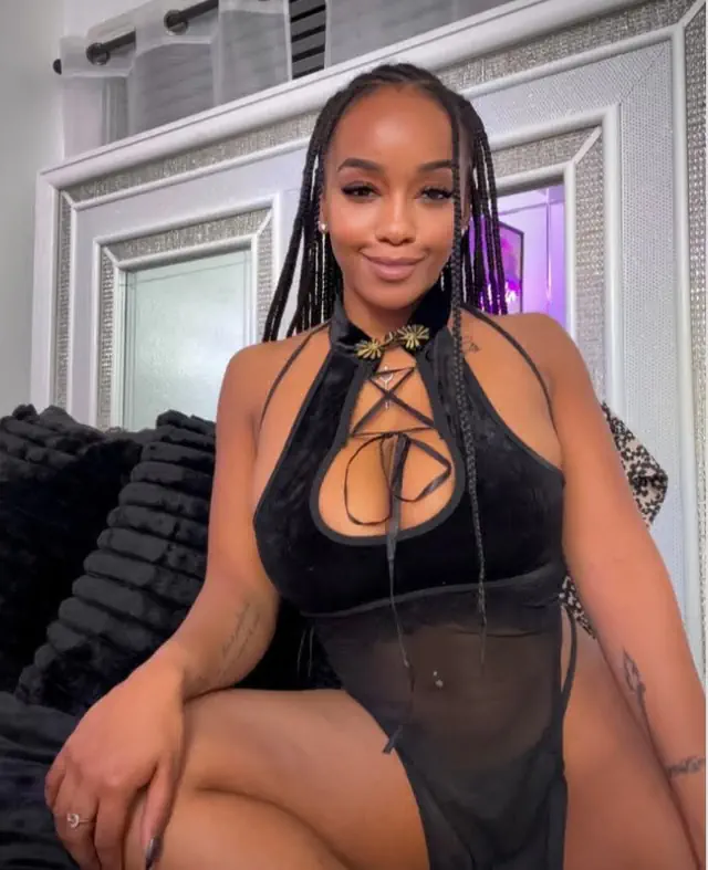 escort-media-224085df-360c-4b59-90aa-0df7f9cb3027