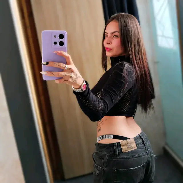 escort-media-2244a6e7-080f-40e0-bf12-b297967b50e8