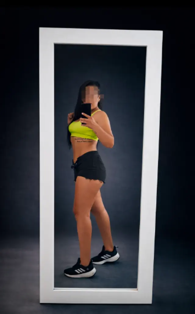 escort-media-224a8db1-250a-4036-9eaf-b2f73a1e444f