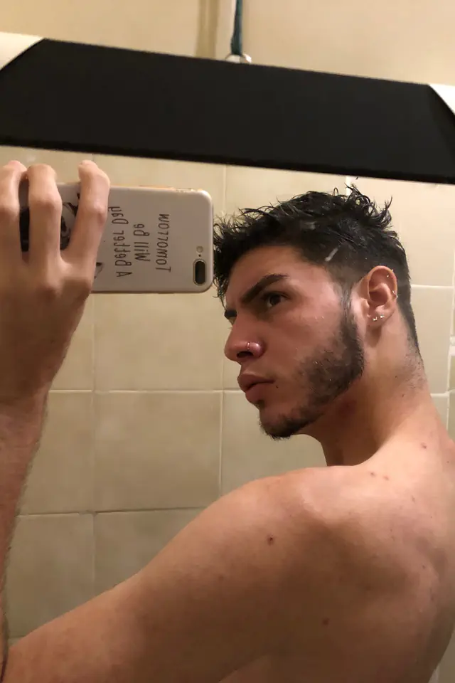 escort-media-2291748b-954c-40fd-918f-c5d23a4c40ab