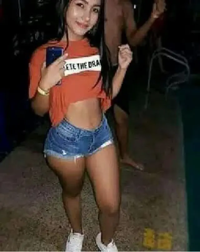 escort-media-22c4d9f0-f88b-4308-8428-88e6d5e1e111