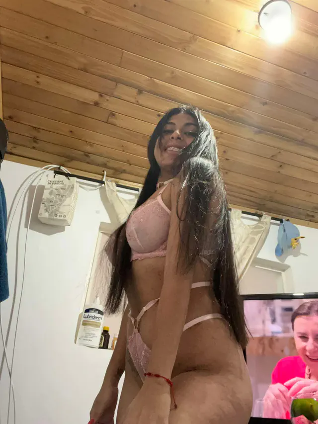 escort-media-22dd0b5a-8866-47ef-b3fc-62e0e46cfb1c