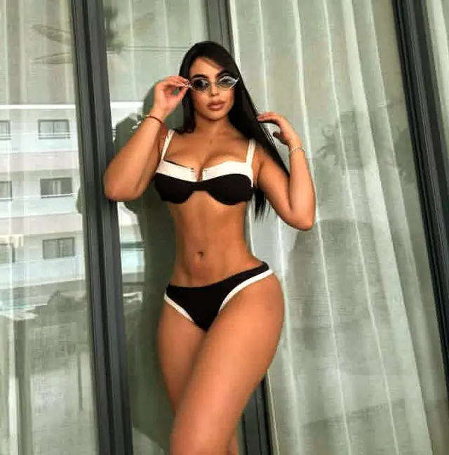 escort-media-22fec4c6-0c33-44af-95a1-ab0b8b92b1e1