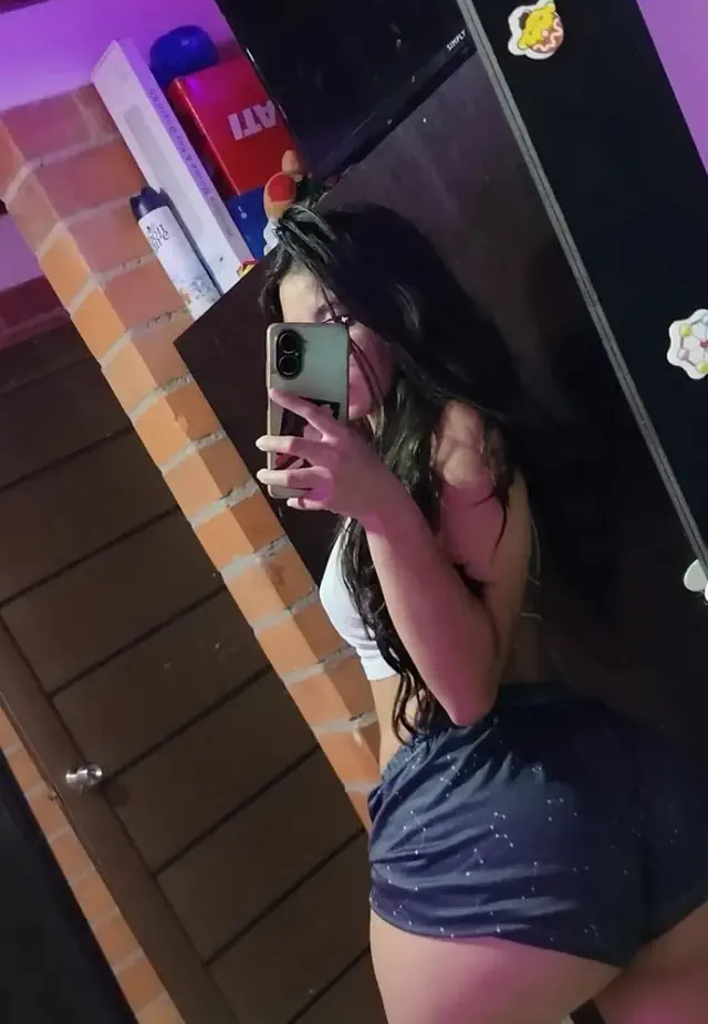 escort-media-2339b52a-07d6-40eb-a327-e054e8e984f4