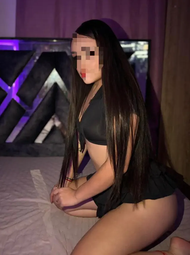 escort-media-2351047d-440f-4d41-9822-bc2e9b85d65a