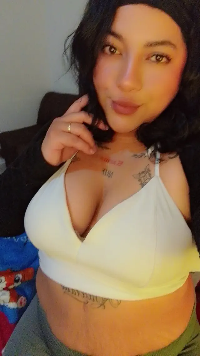 escort-media-238c130a-6098-4847-a4d9-606aa9249a94