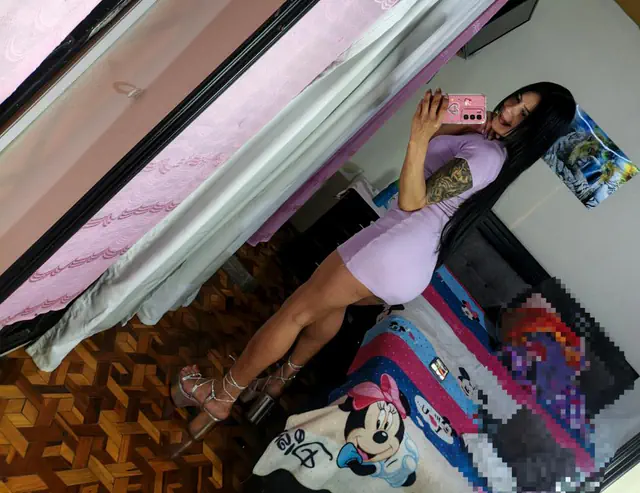 escort-media-2424db52-83a9-4d79-bec3-cfc22a6a9a47