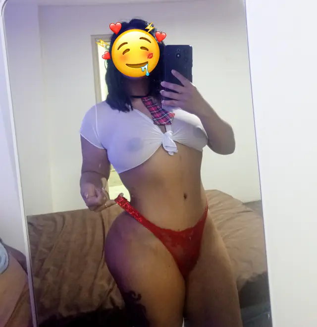 escort-media-242a3db1-c845-4cf6-8e40-75599951458f