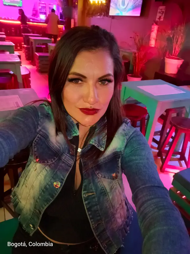 escort-media-24e7fbf8-2f46-4af4-a050-6d2e11448610