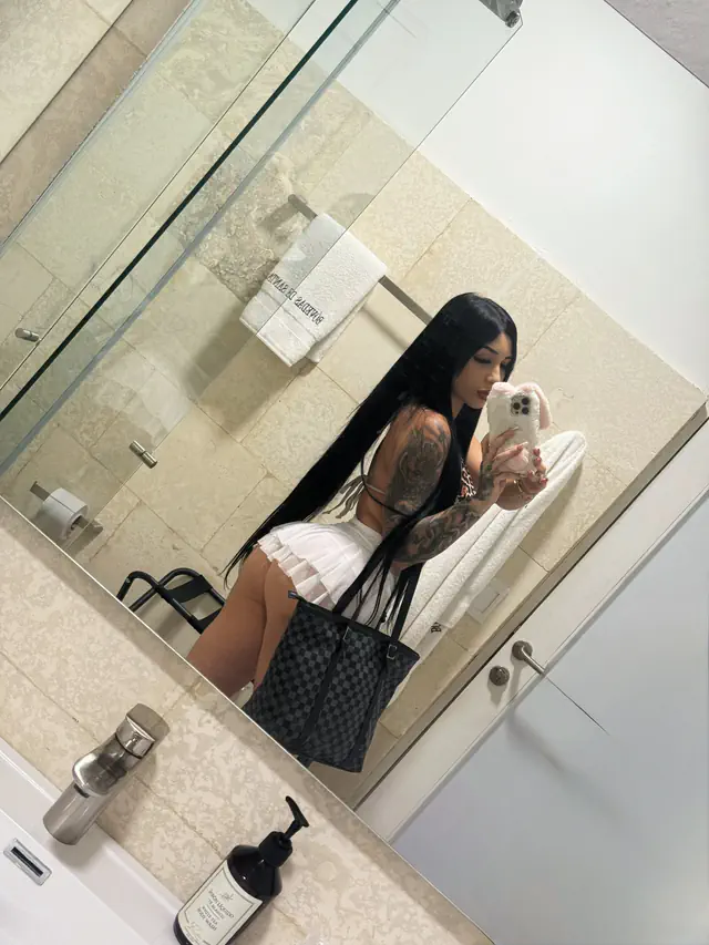 escort-media-24fb6140-1f5a-41ff-9b44-20faabf8937c