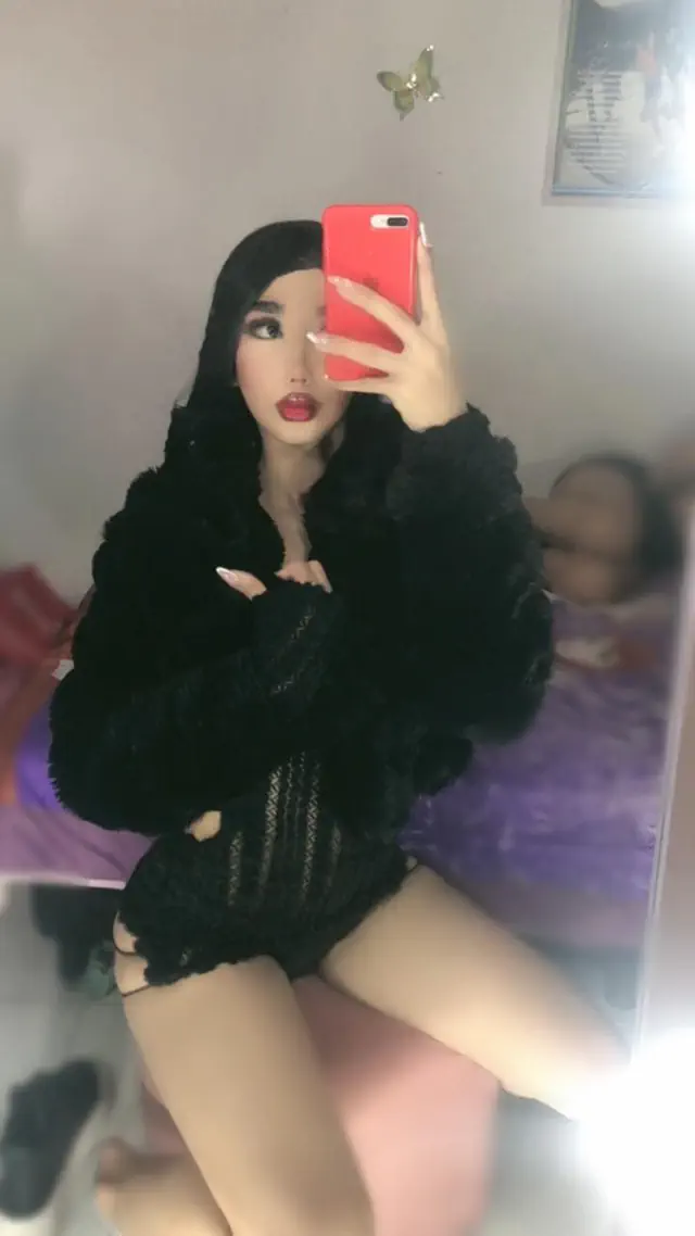 escort-media-252ed54d-b7b6-4f5a-9925-7d67bbba3a8e