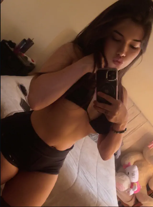 escort-media-255f5fba-431d-4e61-8ab2-651a8f43e7c0