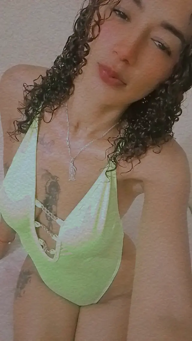 escort-media-2574b7f8-517f-4a72-acb2-8ea4673ecbd9