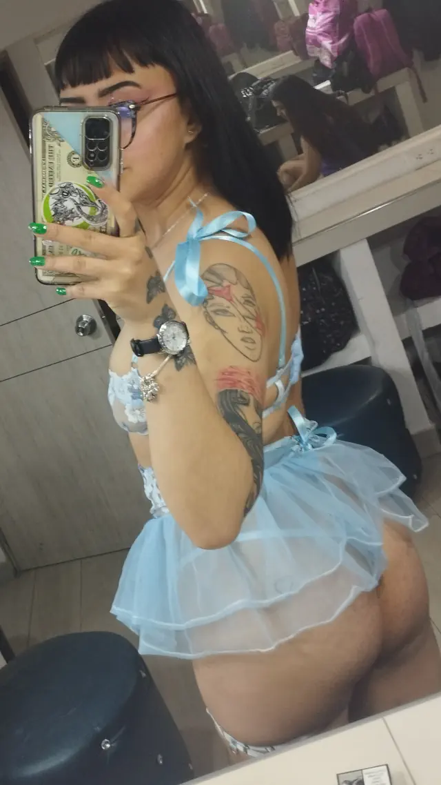 escort-media-2582aeab-a0cd-47d1-9a01-4df14c832a19