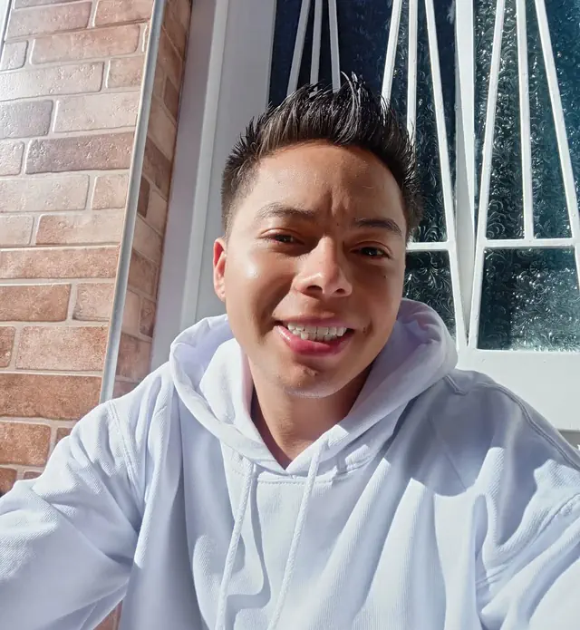 escort-media-25c574c7-5264-4ab4-b055-9a40bd21aff8