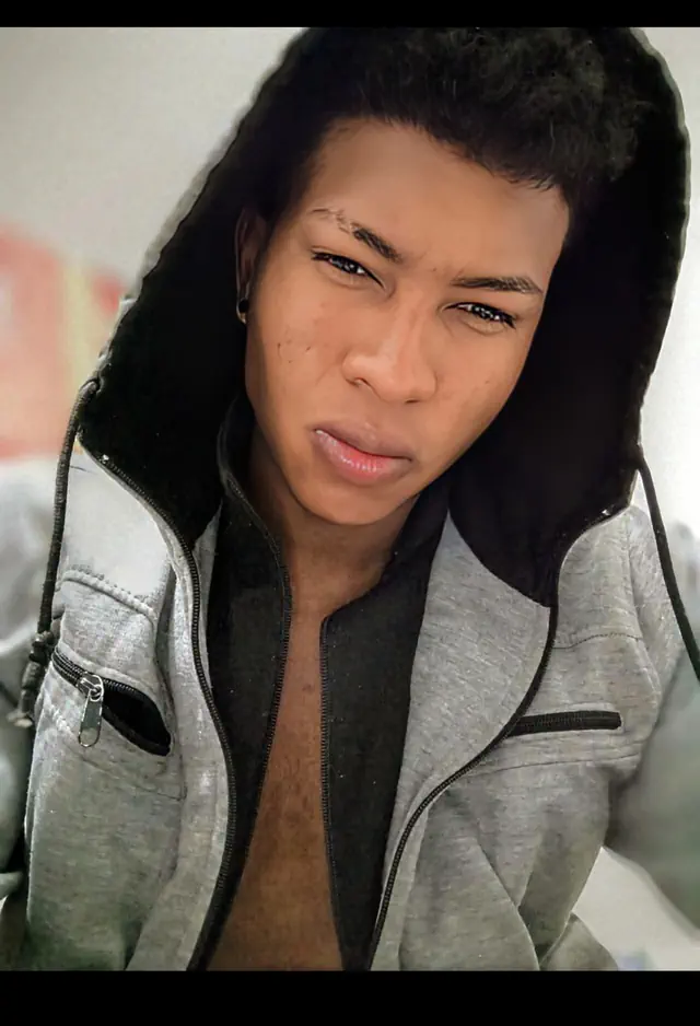 escort-media-267cba96-2480-4250-a029-0319e539b504